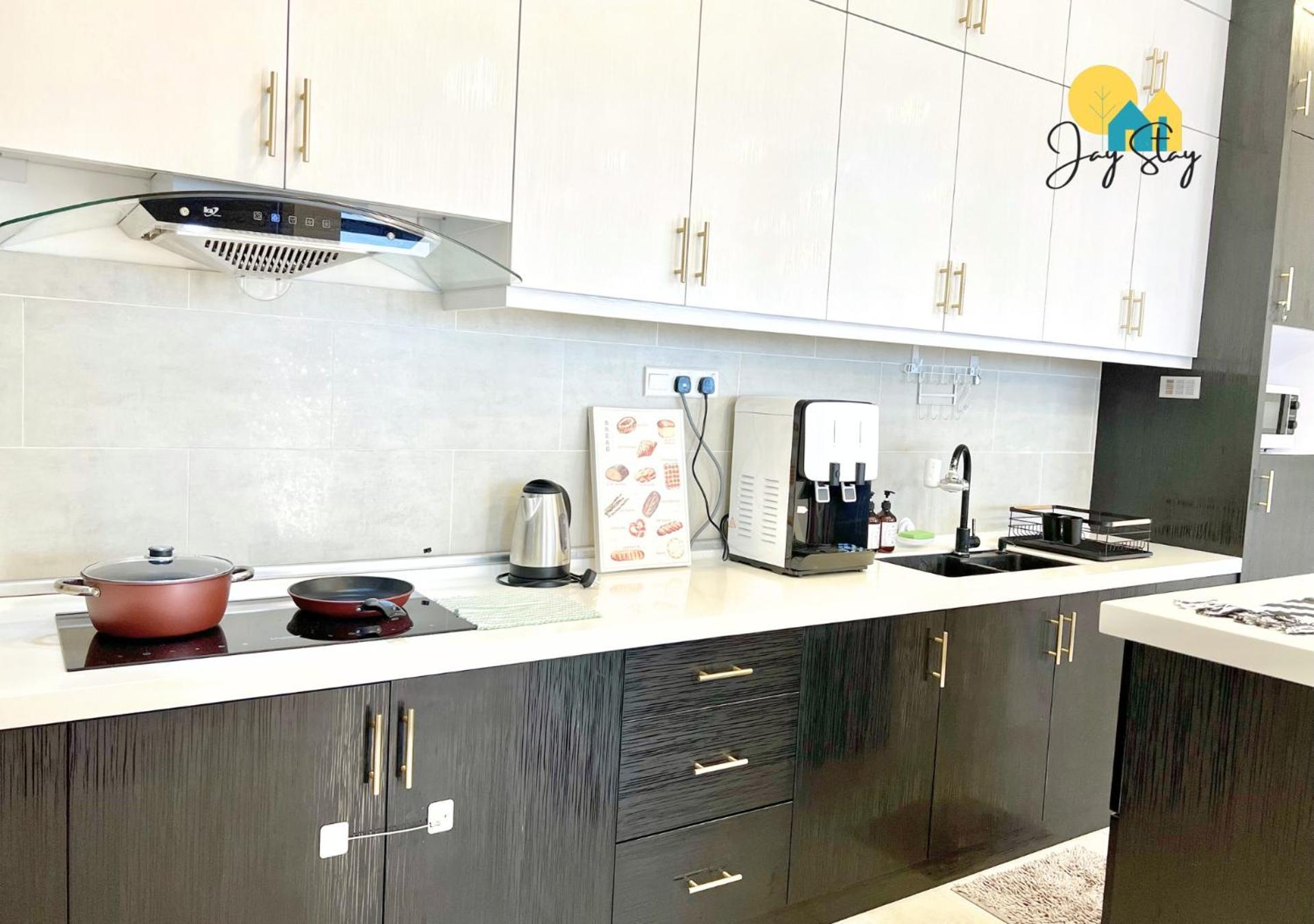 Atlantis Residence L Luxury 3Br L 8-12Pax L Jonker St L City Centre By Jay Stay Malacca Bagian luar foto
